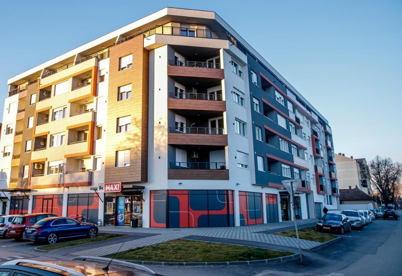Tik Tak Apartman Subotica Luaran gambar