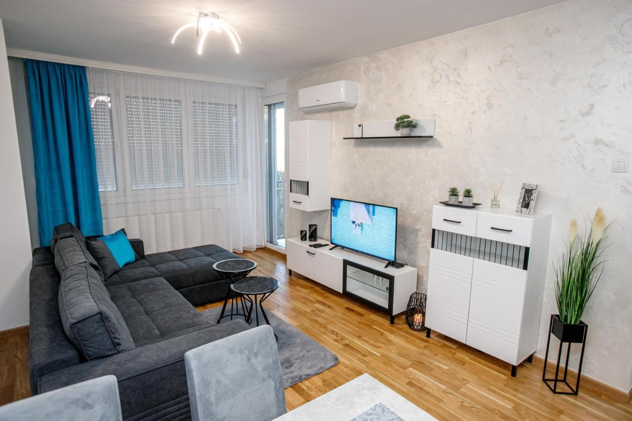 Tik Tak Apartman Subotica Luaran gambar